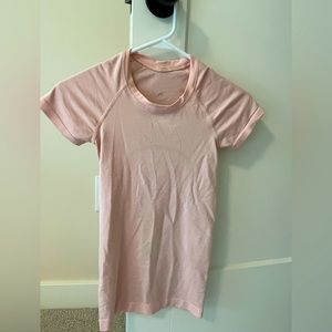 Lululemon run swiftly tech short sleeve